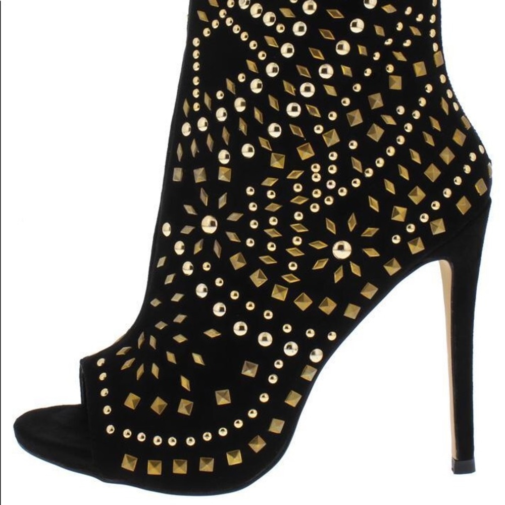 Belladonna Black & Gold Booties 🍂🍁